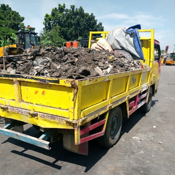 Proyek Angkut Puing oleh OKBongkar CV Mekar Abadi